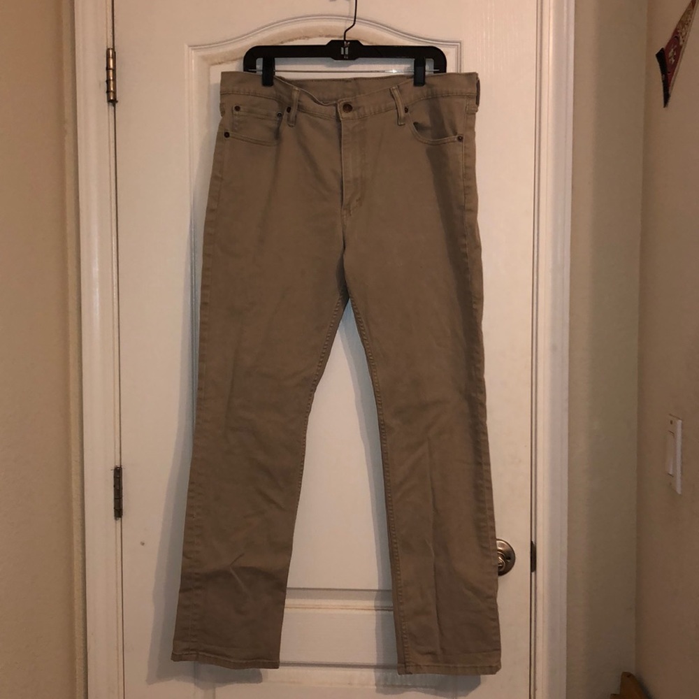 Size 38 Levi khaki pants